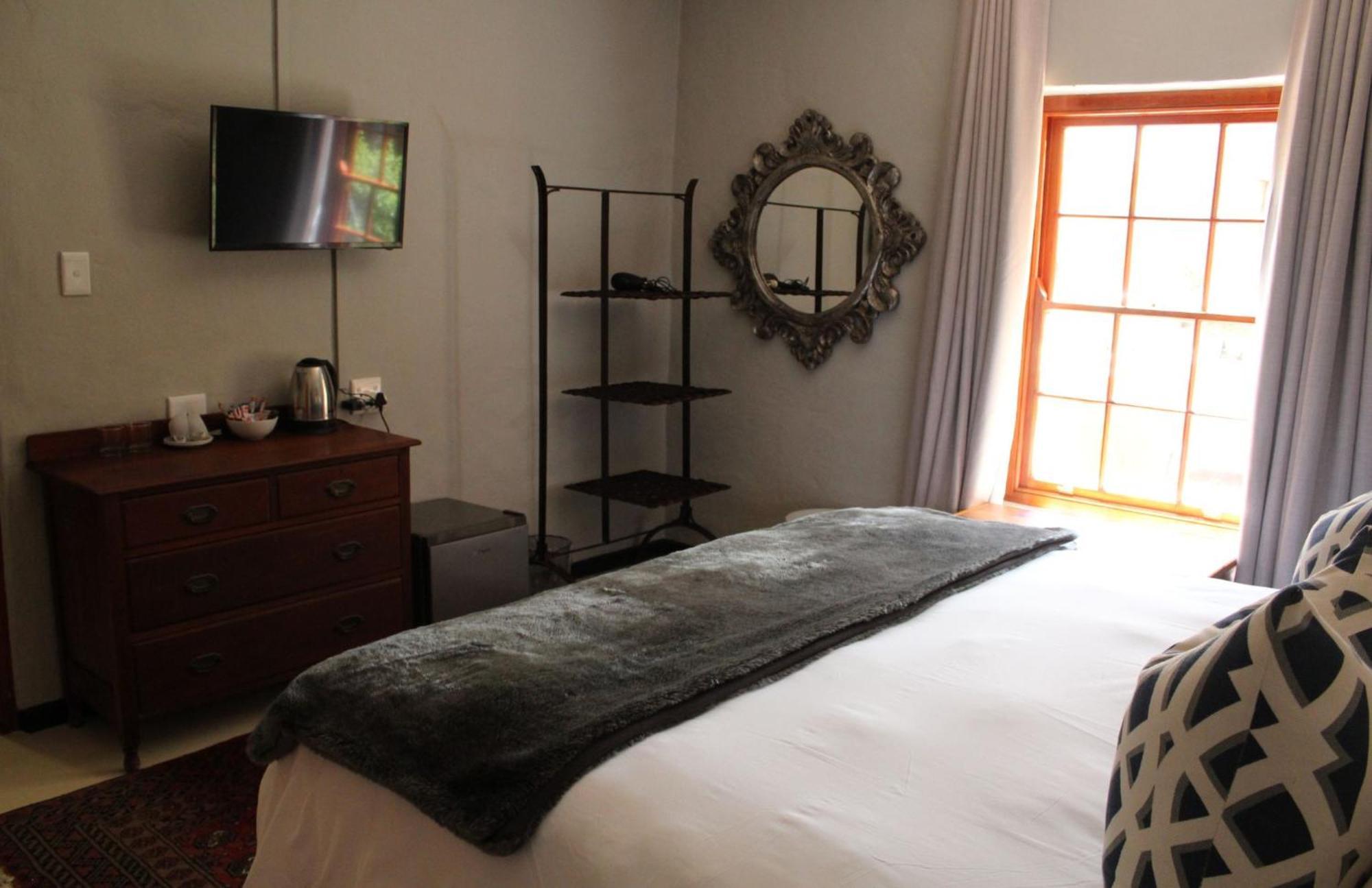 Barrydale Karoo - Boutique Hotel Exterior photo